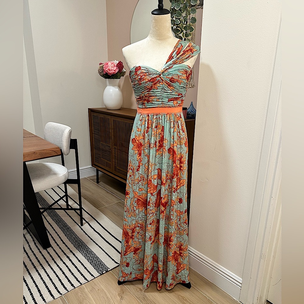 BCBGMaxAzria One Shoulder Dress Size 4